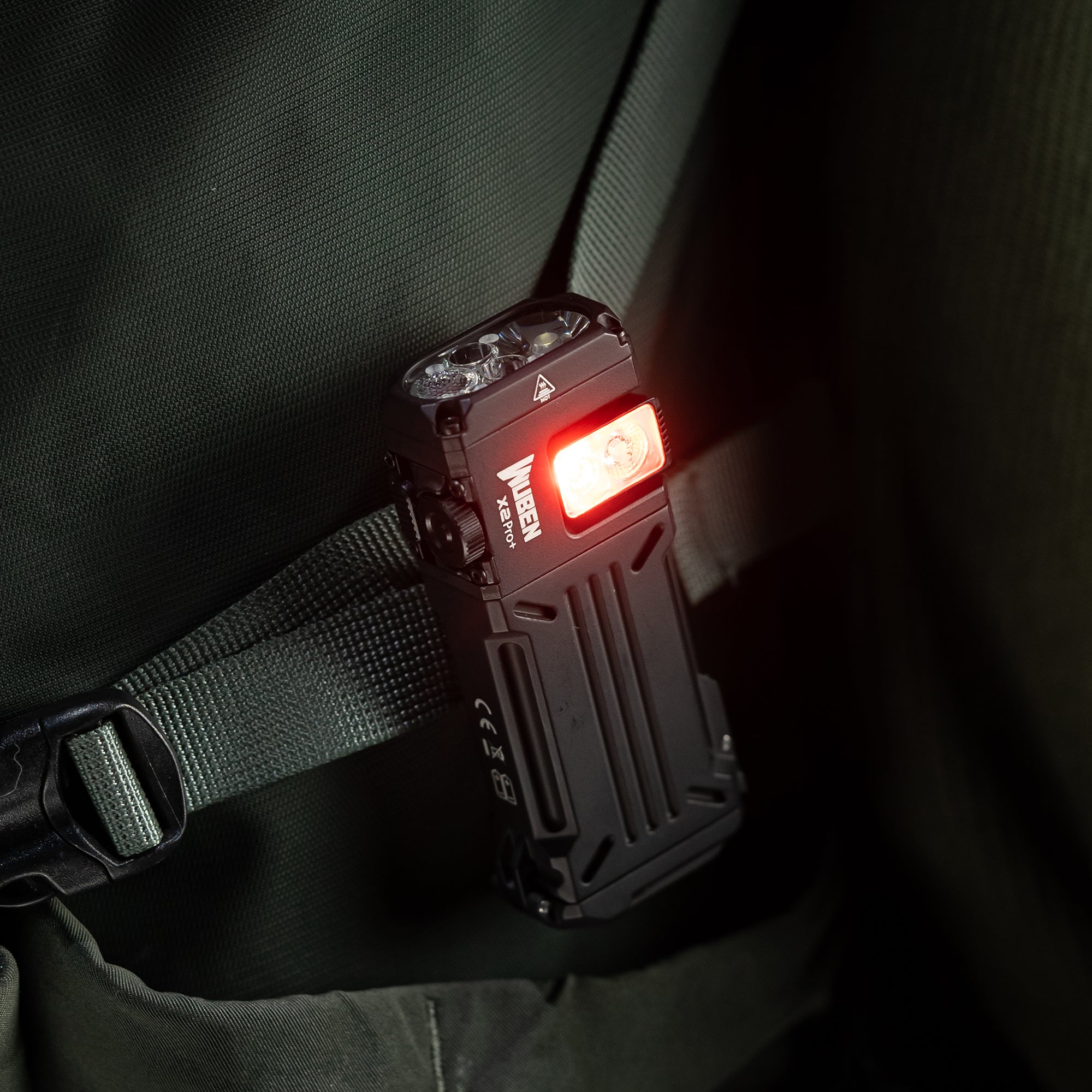 WUBEN X2 Pro 【UV version 】赤いディフューザー付き wuben X2 Pro 1500 Lumens Flashlight （Optional RGB or UV side light）